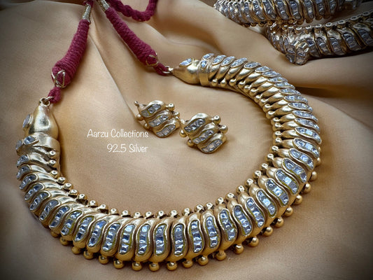 92.5 Silver sutarla kundan Necklace with earrings