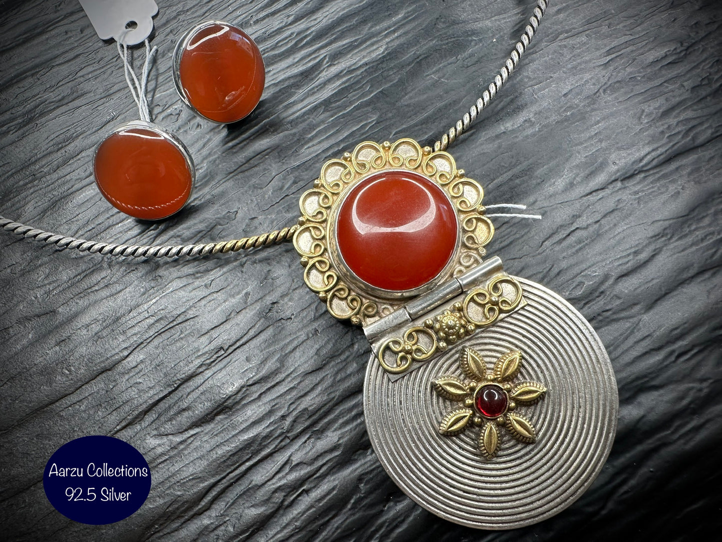 92.5 Silver carnelian pendant and earrings