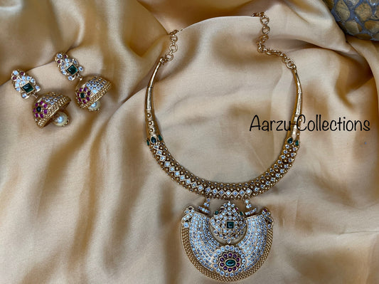 Kante Style Necklace and Earrings Set