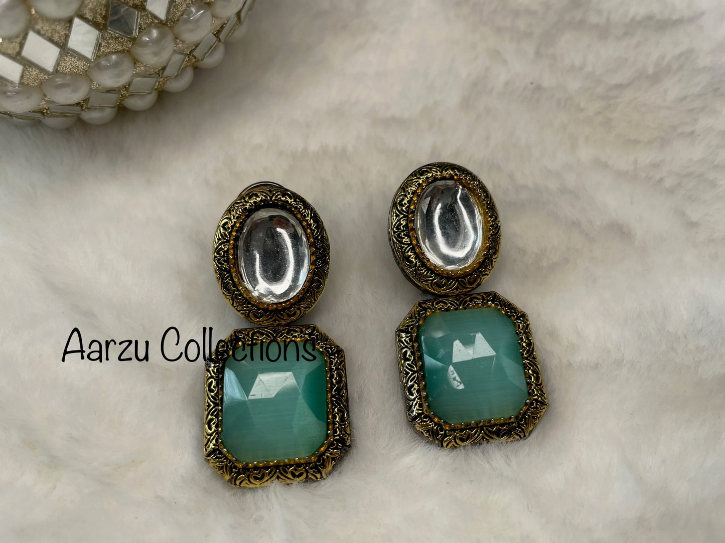 Marudhara Polki Uncut Earrings with Monalisa Stone