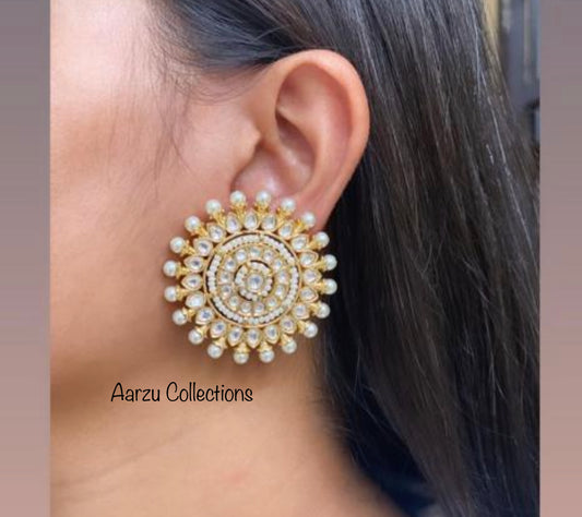 Kundan Statement Stud