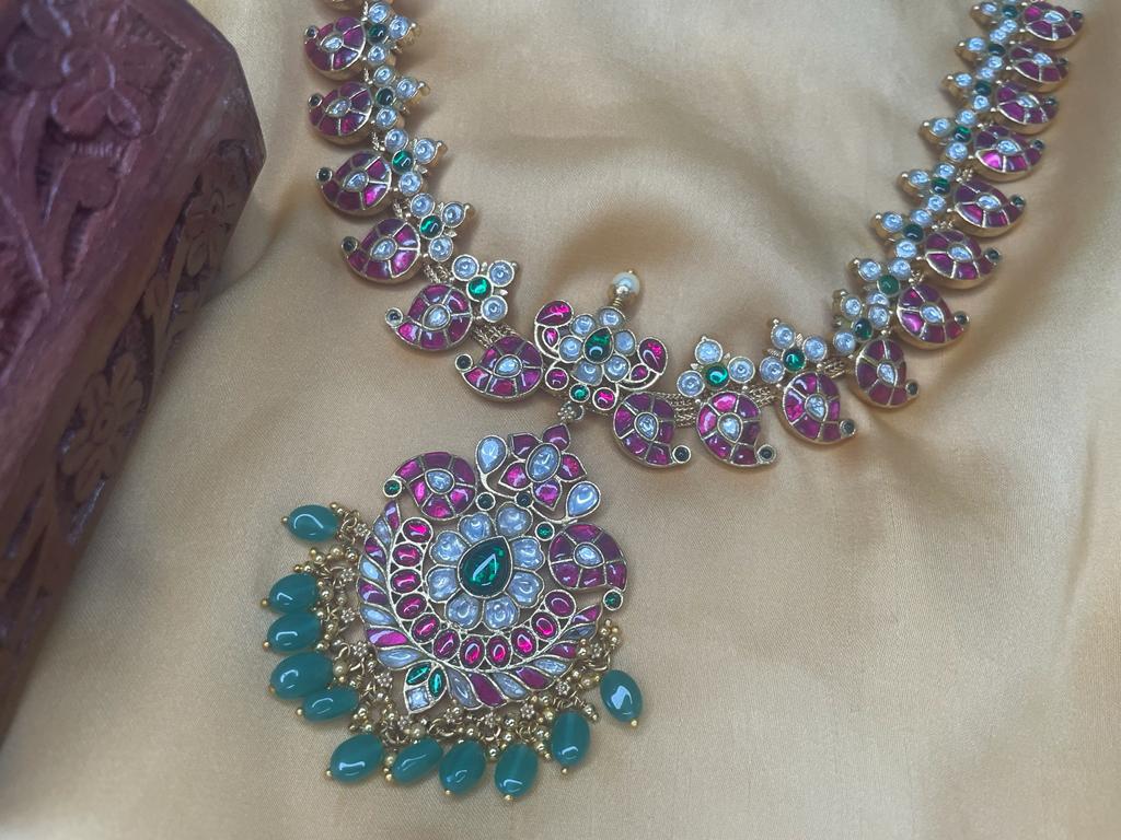 Kundan Jadau Mango necklace - mid length