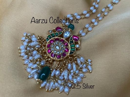 92.5 Silver Kundan Jadau pendant with pearl chain - 32 gms