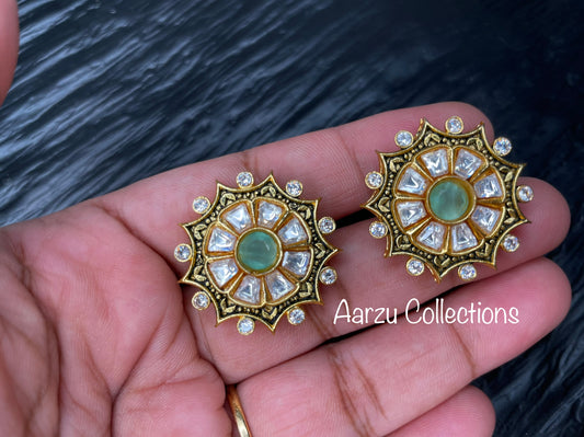 Kundan Studs