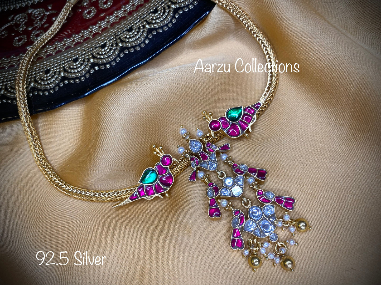 92.5 Silver kundan jadau soft hasli choker - 46 gms