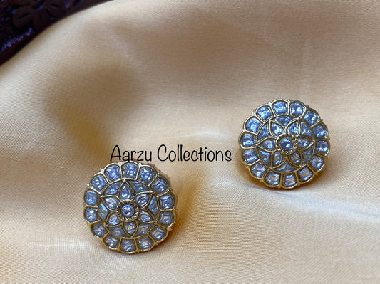 92.5 Silver base Kundan Jadau studs - 17 gms