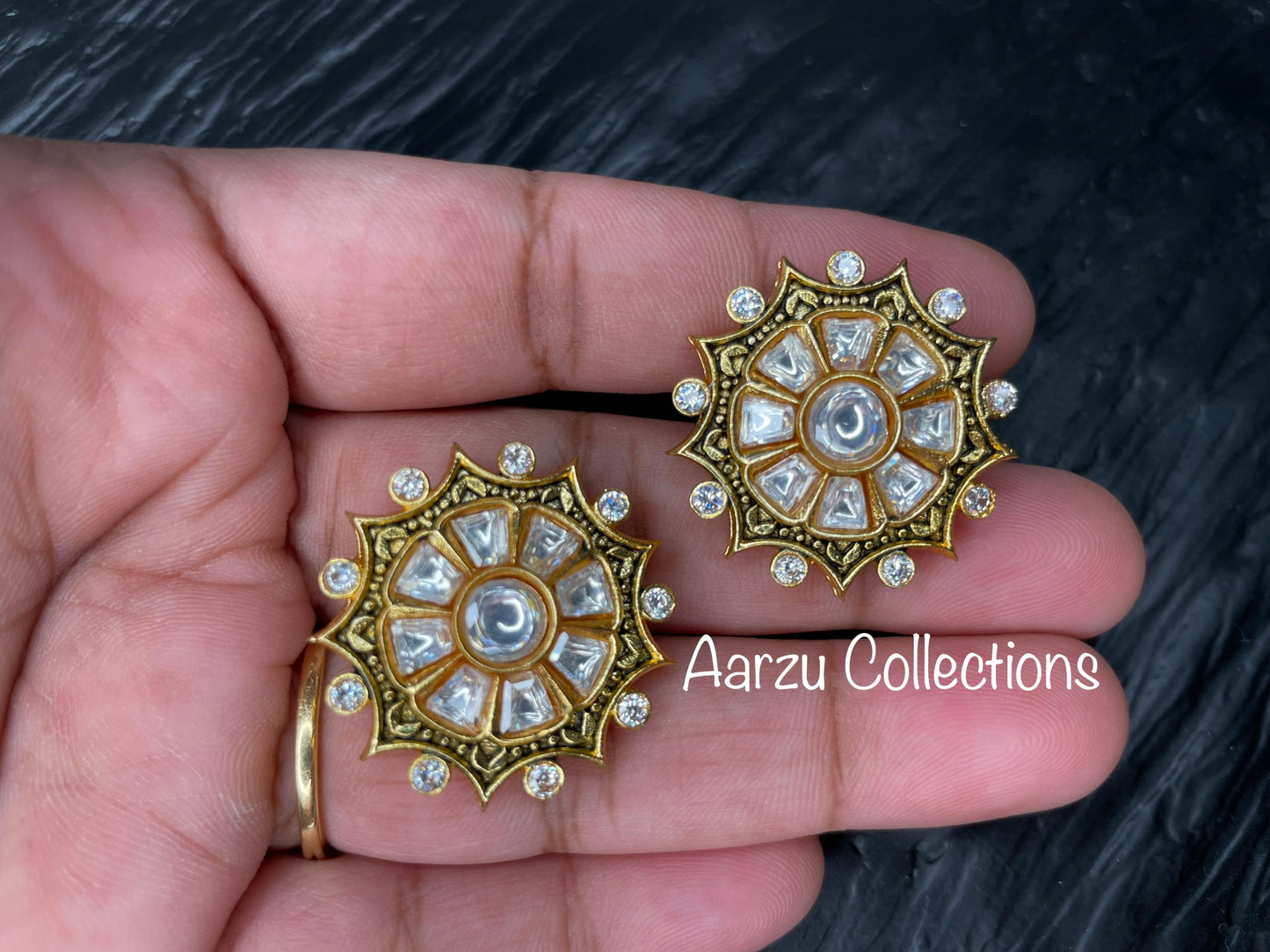 Kundan Studs